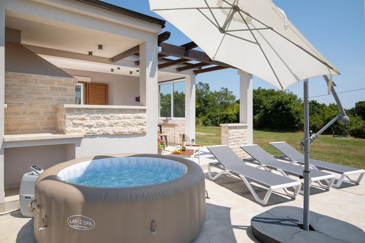 Villa Irena Medulin Bagian luar foto